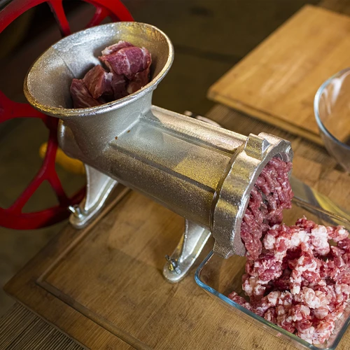 2 viename mėsmalė ir dešrų kimštuvas #32 - 6