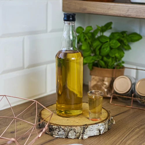 500 ml butelis degtinei - 8 vnt. - 3