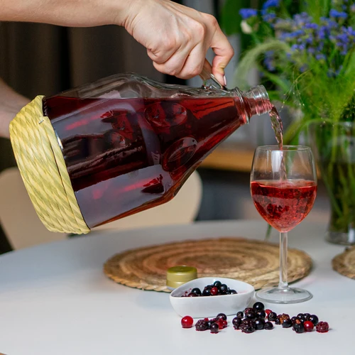 Demižonas Dama 3 l su apsauginiu apvalkalu, su užsukamu dangteliu - 5