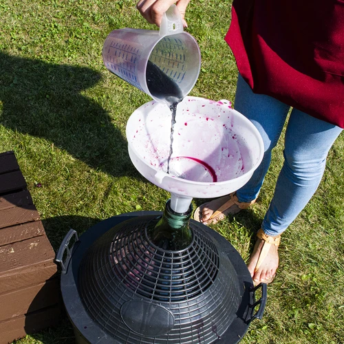 Demižonas vynui 34 L plastikiniame krepšyje - 8