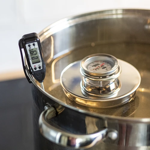 Elektroninis virtuvinis termometras (-50°C iki +300°C) su dėklu, juodas - 3