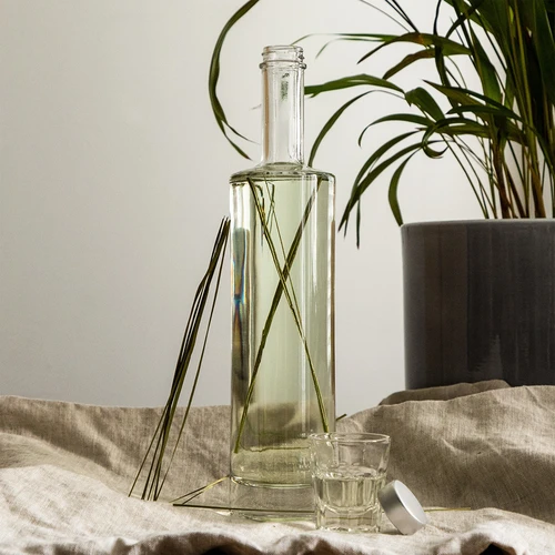 Laikui nepavaldus butelis 0,5 l - 5