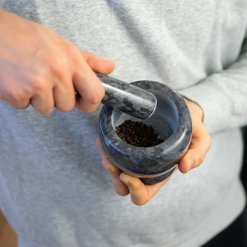 Marmurinė virtuvinė grūstuvė, juoda, Ø 10,5 cm - 13