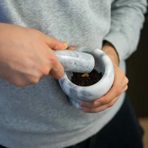 Marmurinė virtuvinė grūstuvė, pilka, Ø 10,5 cm - 13