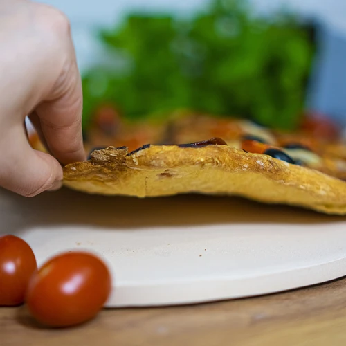 Picos akmuo su laikikliu ir pjaustytuvu, iš kordieryto, apvalus, 33 cm - 15