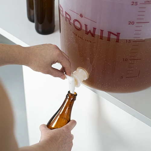 Pojemnik do fermentacji piwa z rurką fermentacyjną, kranikiem, termometrem i reduktorem osadu - 19