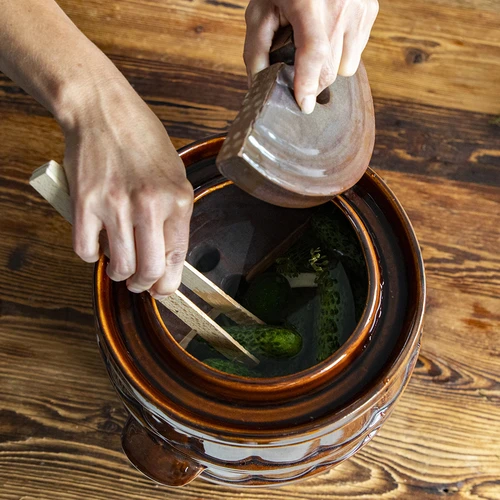 Prispaudimo akmuo statinėms, akmens masės, Ø 15 cm - 7