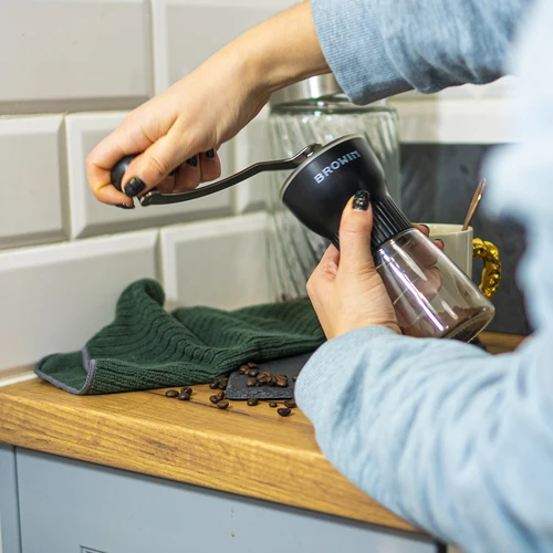 Rankinis kavos malūnėlis su malimo rupumo reguliavimu - 11