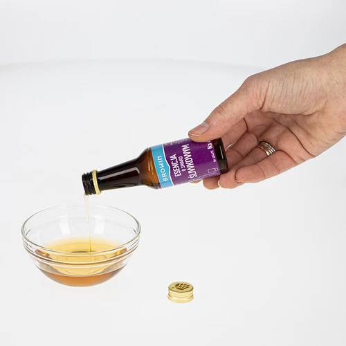 Slyvų skonio esencija, skirta 4 L alkoholio, 40 ml - 6