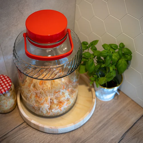 Stiklainis 10 L su plastikiniu dangčiu - 8