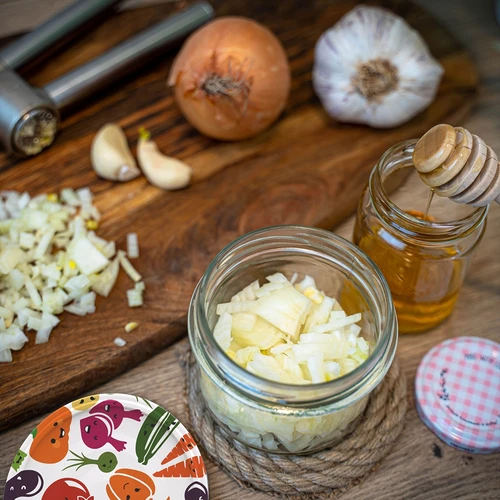 Stiklainis TO 235 ml su spalvotu užsukamu dangteliu fi82 - 6 vnt. - 15