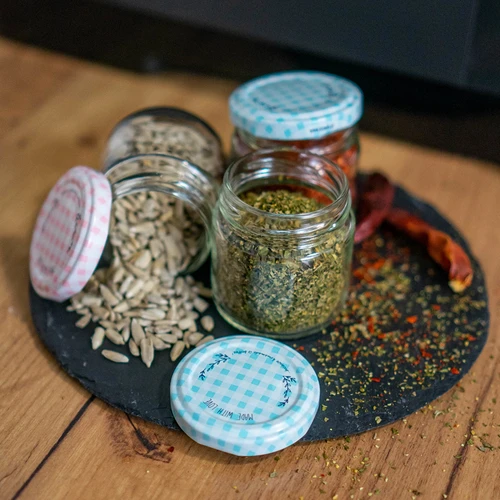 Stiklainis Twist-off 30 ml su spalvotu dangteliu fi 43 - 10 vnt. - 6