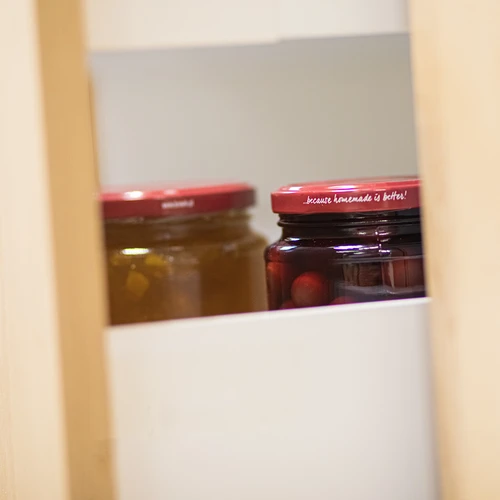 Twist-off stiklainis, „grubasek“ 580 ml su bordo spalvos dangteliu fi82/6, 6 vnt. - 7