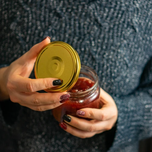 Užsukamas dangtelis fi 82/6 auksinis - 10 vnt. - 5