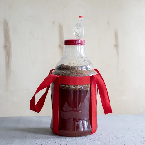 Vyno balionas, lengvas, nedūžtantis, su nešimo dirželiais, 15 l - 14