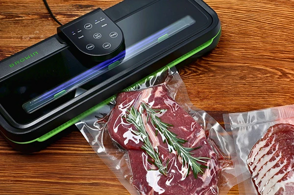 ŠVIEŽUMAS IR SKONIS ILGIAU