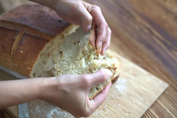 Duona su išrūgomis