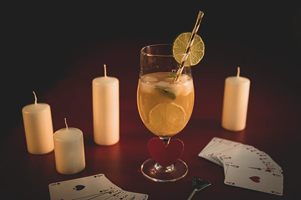 Egzotyczna wróżba - cytrusowy drink andrzejkowy
