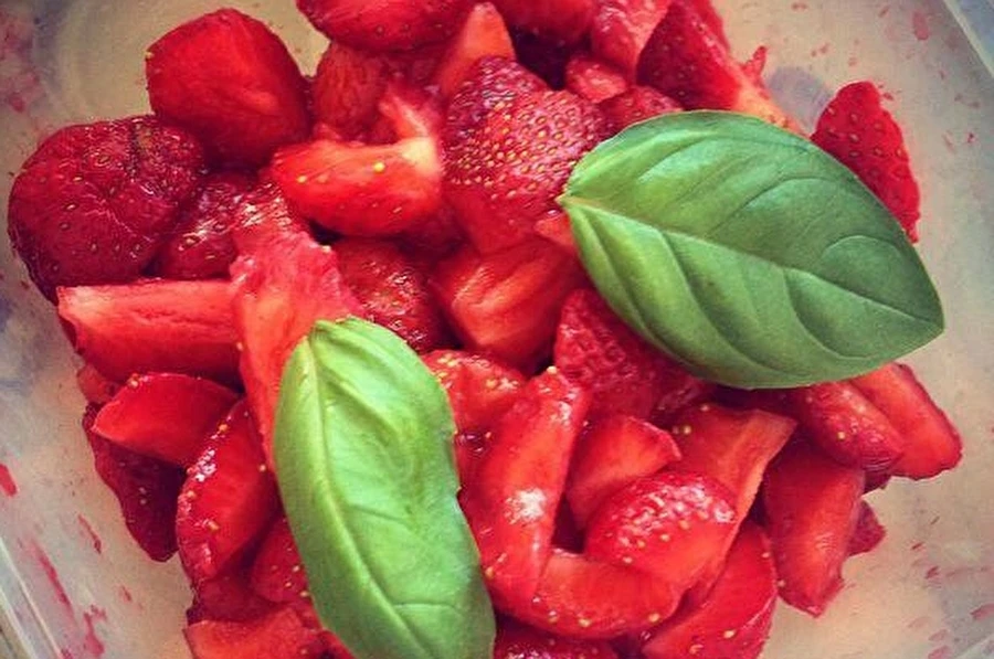 Browin Przepiśnik - Braškių džemas su baziliku