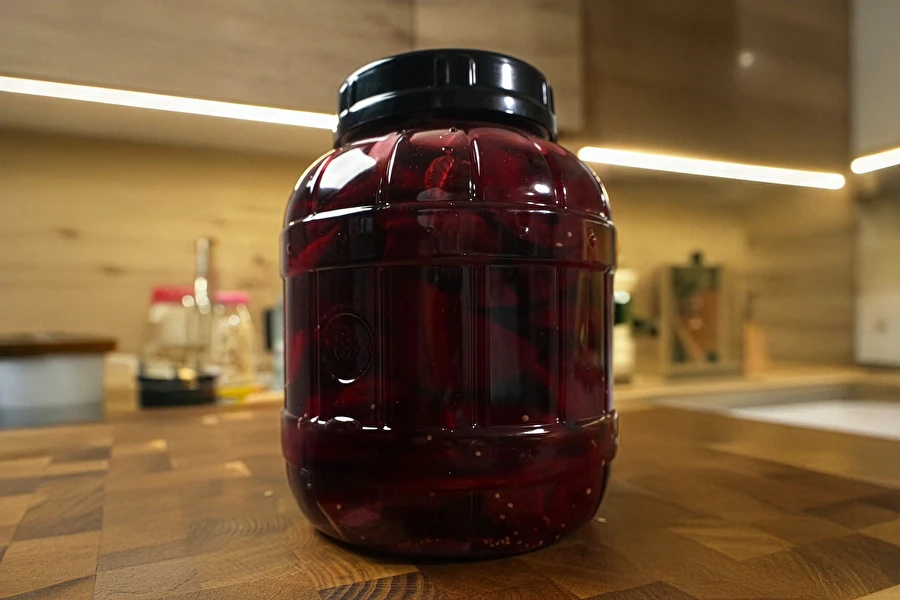 Browin Przepiśnik - Burokėlių raugas