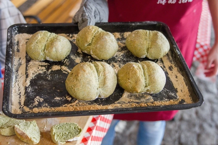 Browin Przepiśnik - Duona / bandelės su špinatais