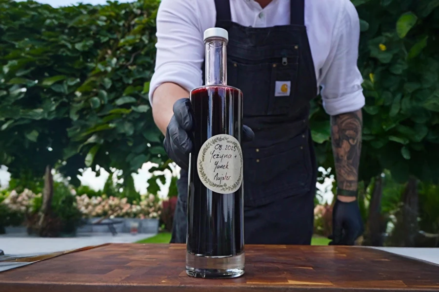 Browin Przepiśnik - Gervuogių trauktinė – naminis aromatingo gėrimo receptas