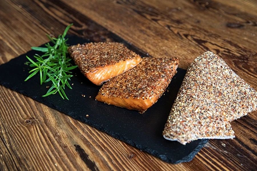 Browin Przepiśnik - Karštai rūkyta lašiša