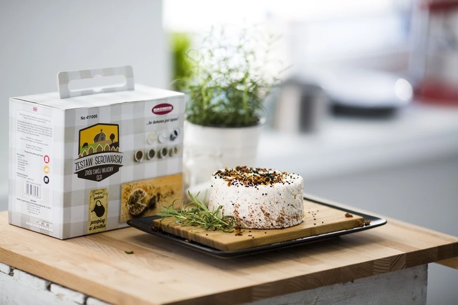 Browin Przepiśnik - Korycino stiliaus sūris su pomidorais