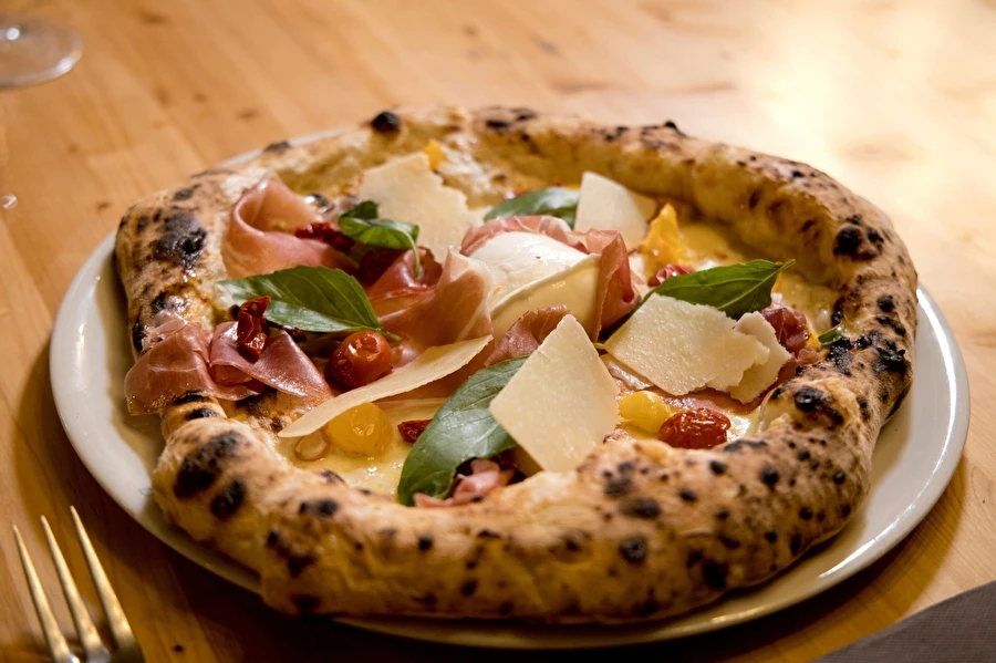 Browin Przepiśnik - Neapolietiška pica iš dujinio grilio