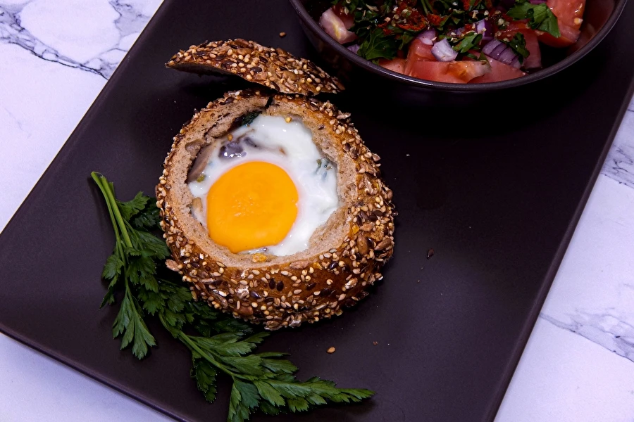 Browin Przepiśnik - Orkaitėje keptas kiaušinis bandelėje