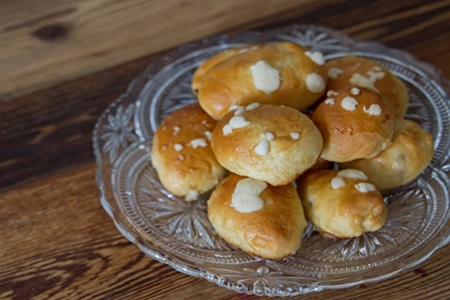 Browin Przepiśnik - Saldžios bandelės su slyvomis