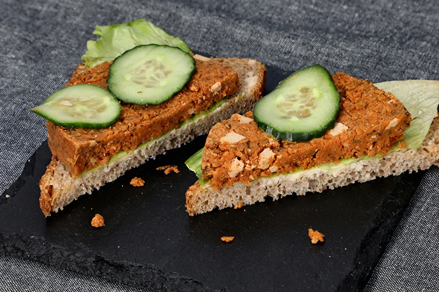 Browin Przepiśnik - Veganiška „mortadela“ iš kumpių virimo aparato